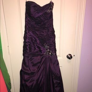 Purple Evening Gown 💜💜💜